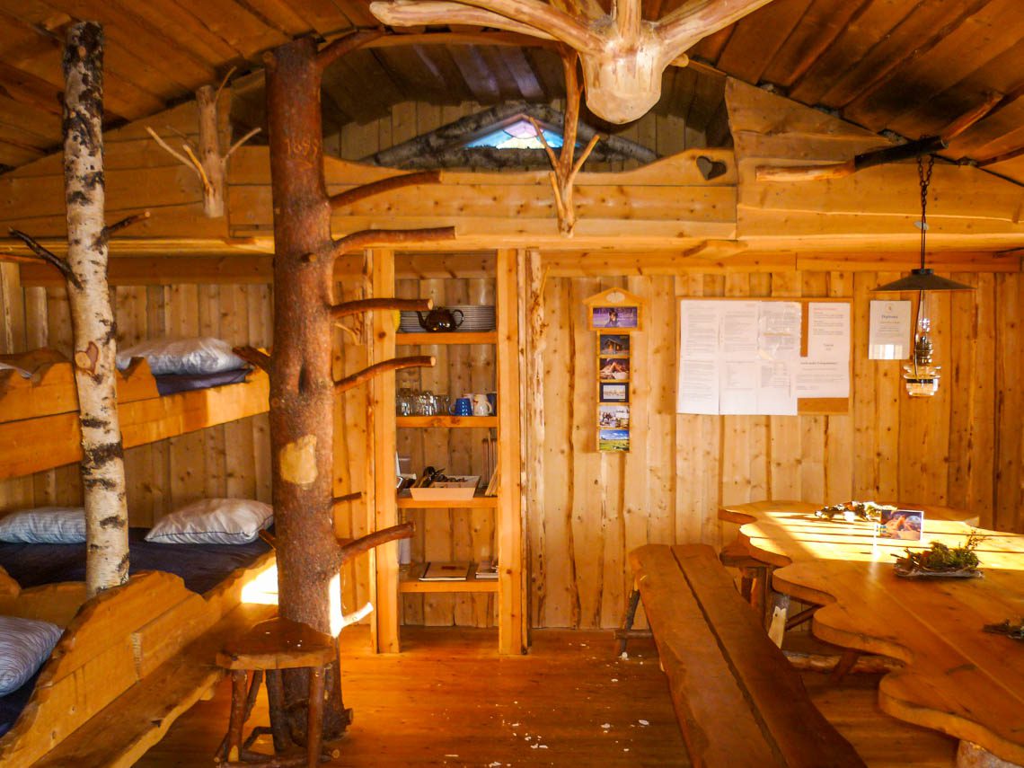 Im Wildnisdorf in Lappland Rentiere, Iglus & kein Strom (7)