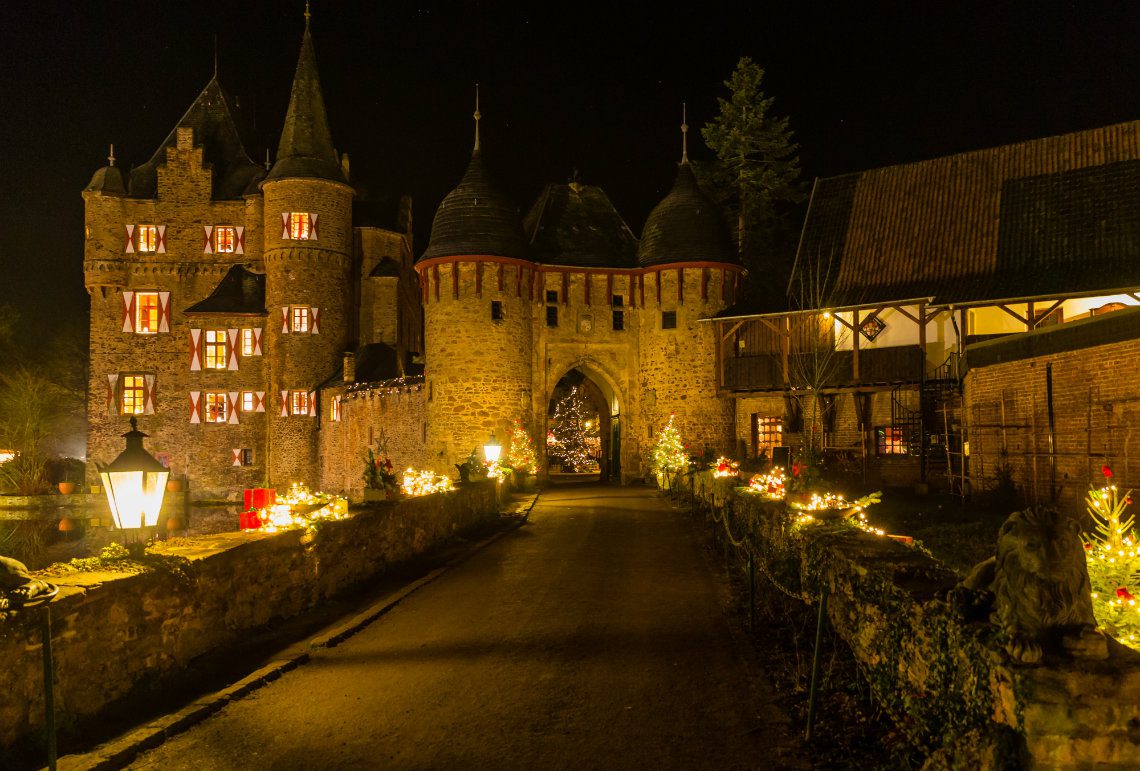 Burgweihnacht auf Burg Satzvey