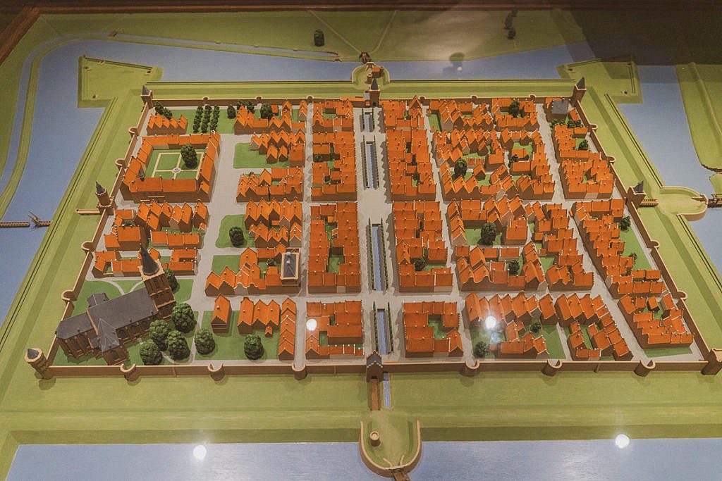 Der Aufbau Elburgs von oben - zu sehen im Museum Elburg