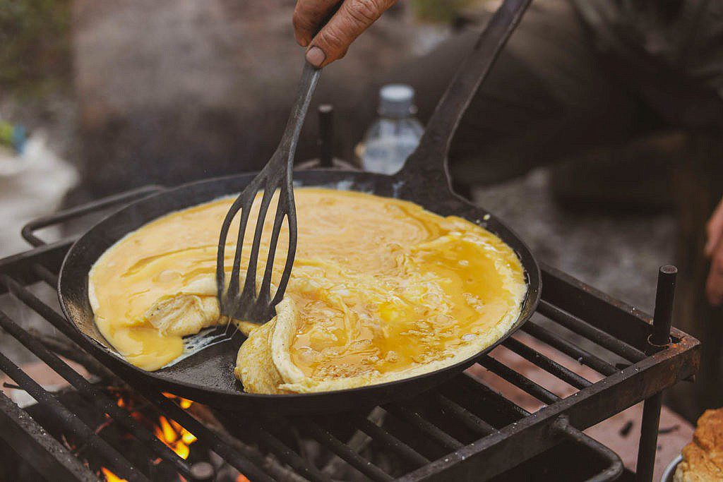 Frühstück im Trekking-Camp