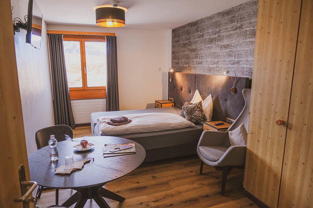 Diavolezza Berghaus Zimmer Bernina Tour