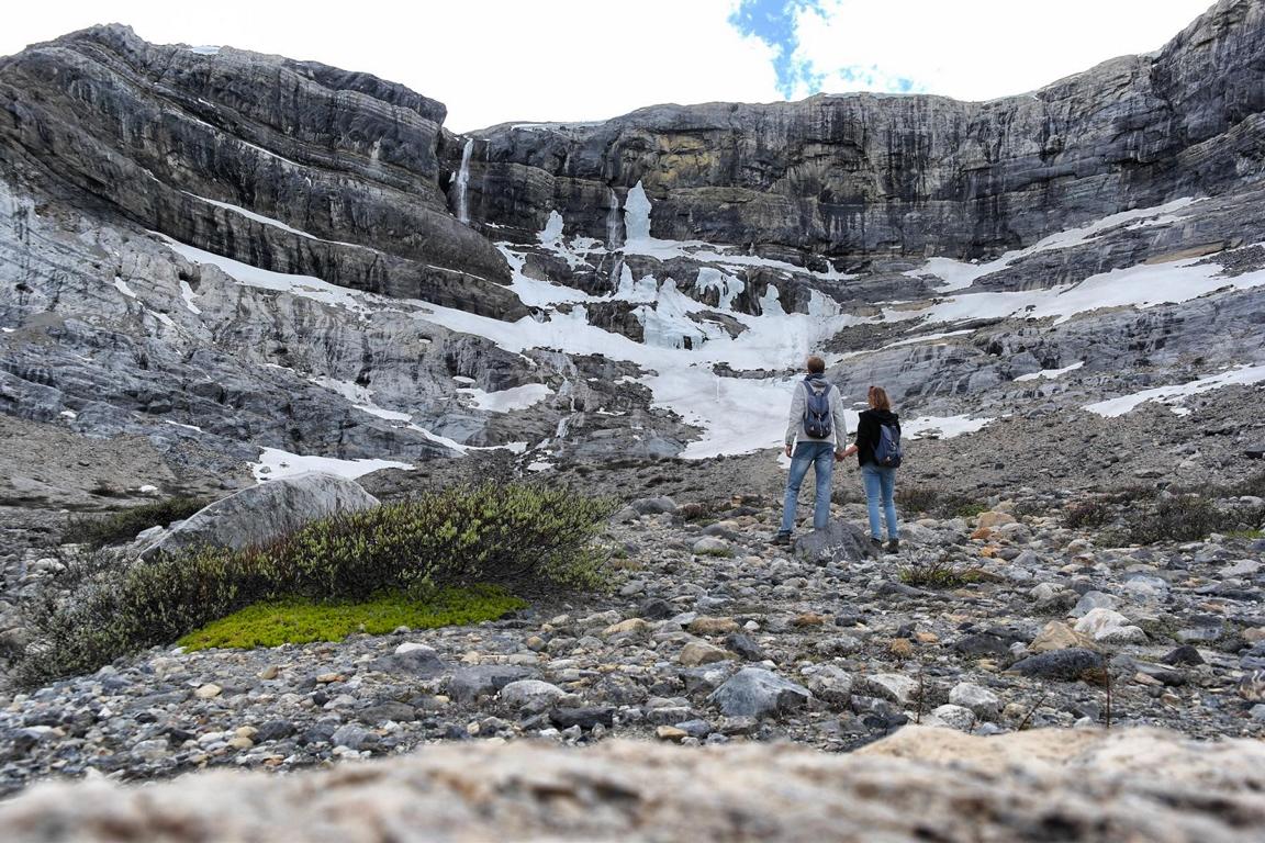 Westkanada Highlights in 2 Wochen - Bow Glacier Falls