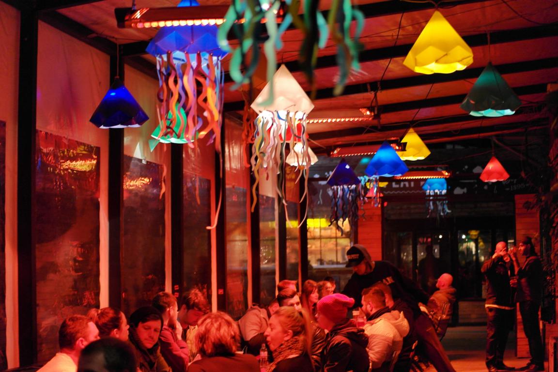 Ruin Pub Tour in Budapest - Kuplung