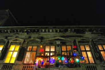 Ruin Pub Tour in Budapest - Szimpla Kert