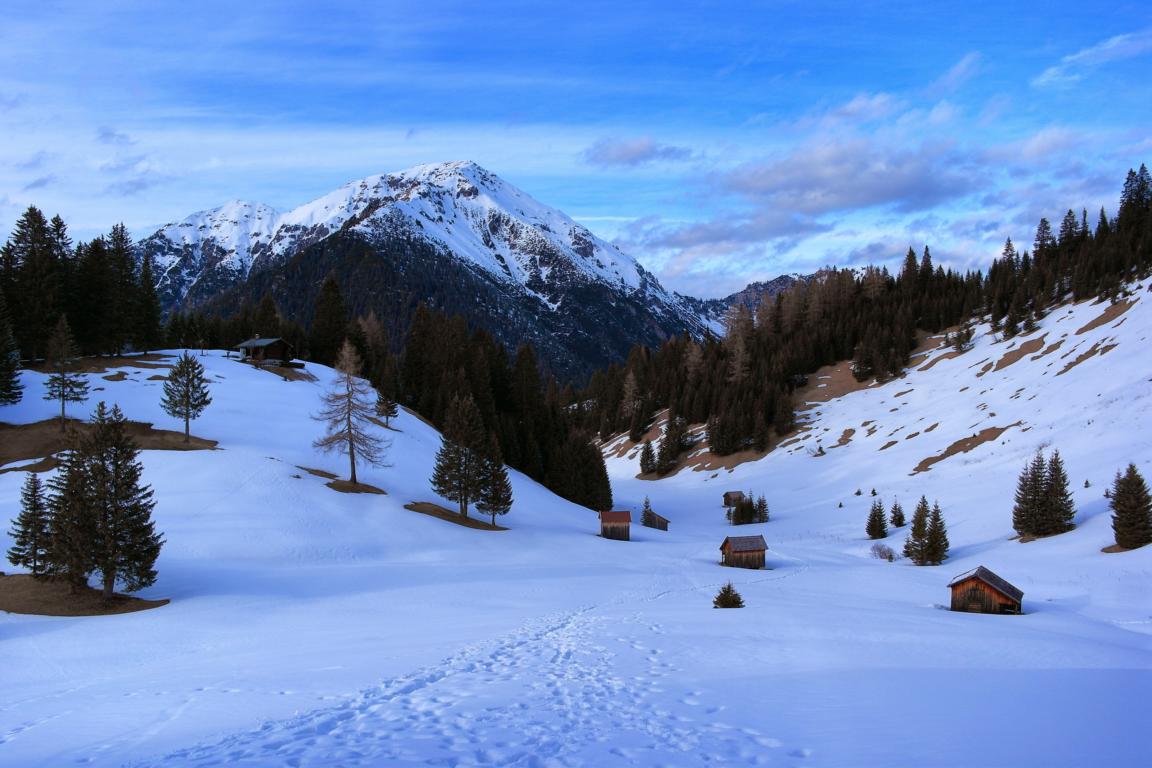 Schneeschuhwandern in Tirol 