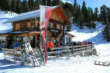 Rodeln in Tirol