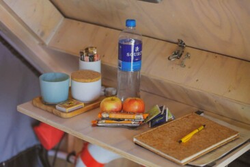 Floating Lodge Floß Fort Uitermeer